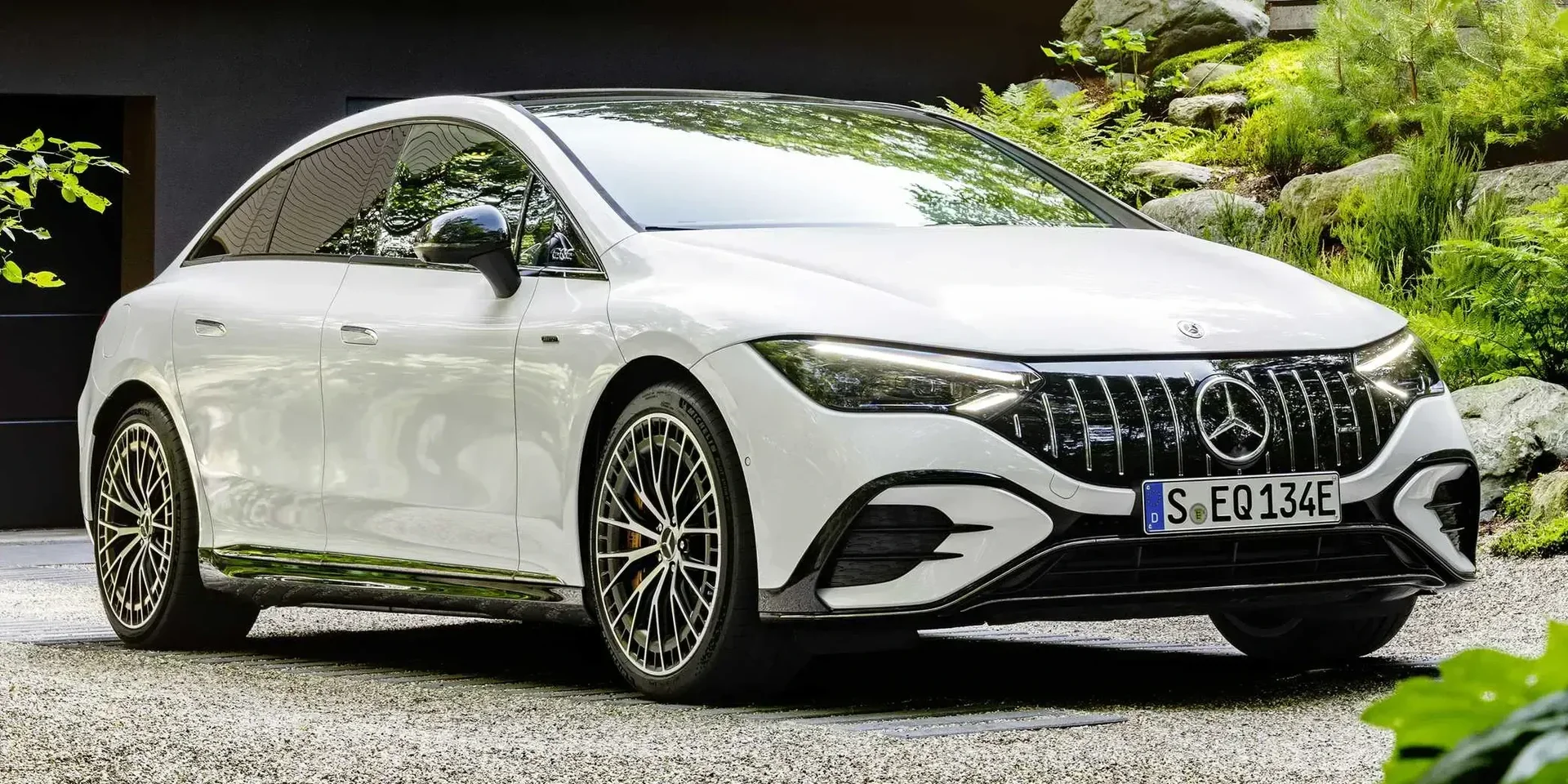 2026 Mercedes-Benz EQE AMG EQE photo 1