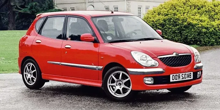 2002 Daihatsu 2002-daihatsu-sirion-rally-ii-manual-5-speed main image