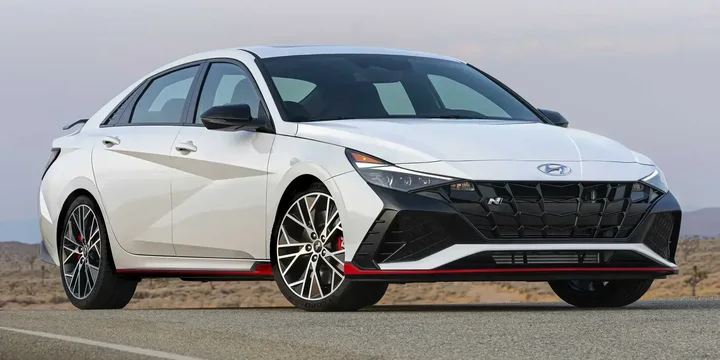 2022 Hyundai 2022-hyundai-elantra-n main image