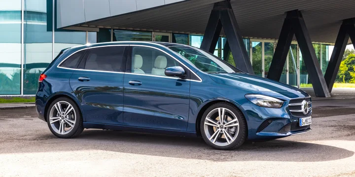 2019 Mercedes-Benz B-Class exterior main image