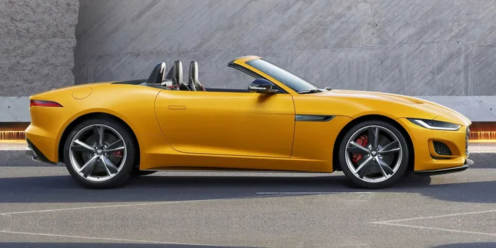 2021 Jaguar 2021-jaguar-f-type-r-convertible-quickshift-8-speed main image