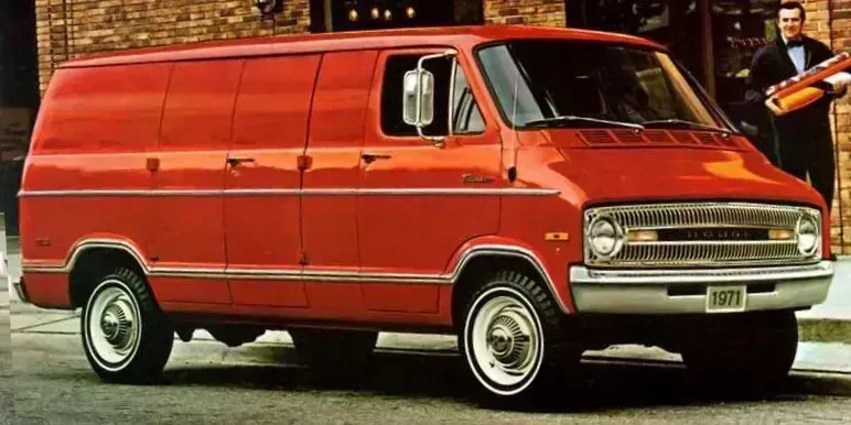 1971 Dodge B-Van B300 Tradesman photo 1
