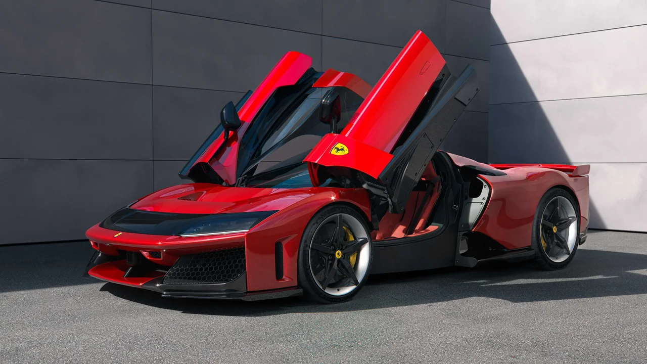 Exterior 4