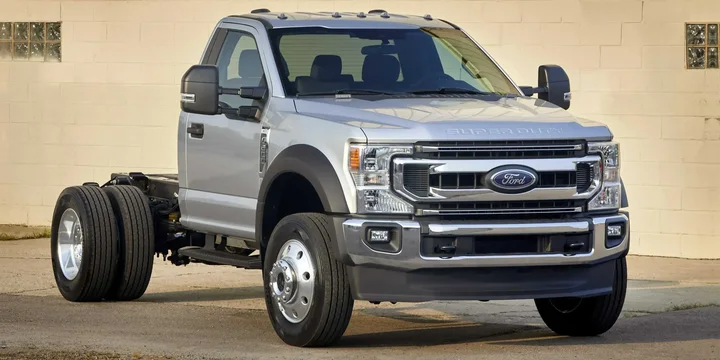 2020 Ford 2020-ford-super-duty-pickup-f-600-regular-cab-73-v8-pfi-torqshift-10-speed-355ps main image