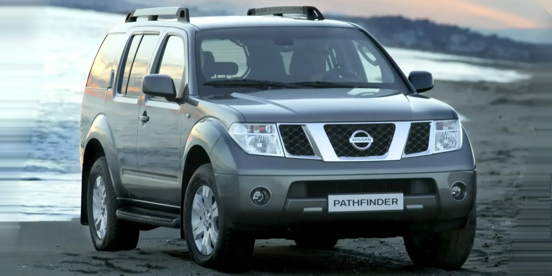 2005 Nissan Pathfinder photo 1