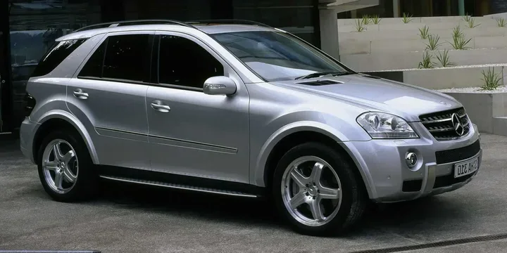 2006 Mercedes-Benz 2006-mercedes-benz-m-class-ml-63-amg-4matic-amg-speedshift-plus-7g-tronic main image