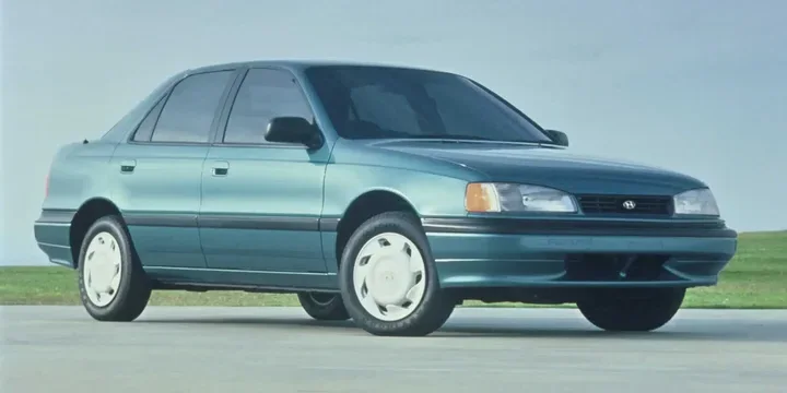 1992 Hyundai 1992-hyundai-elantra-16 main image