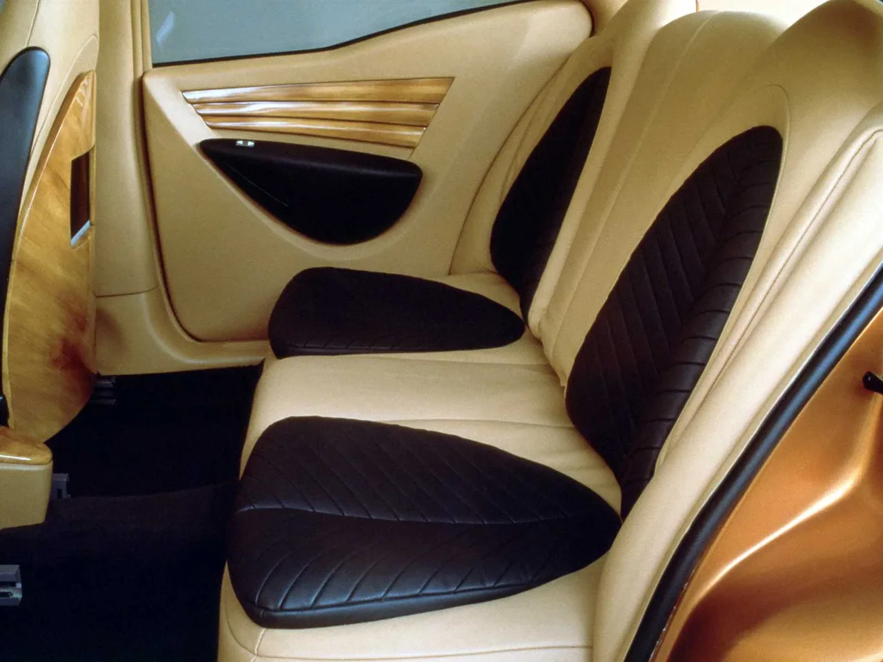 Interior 2