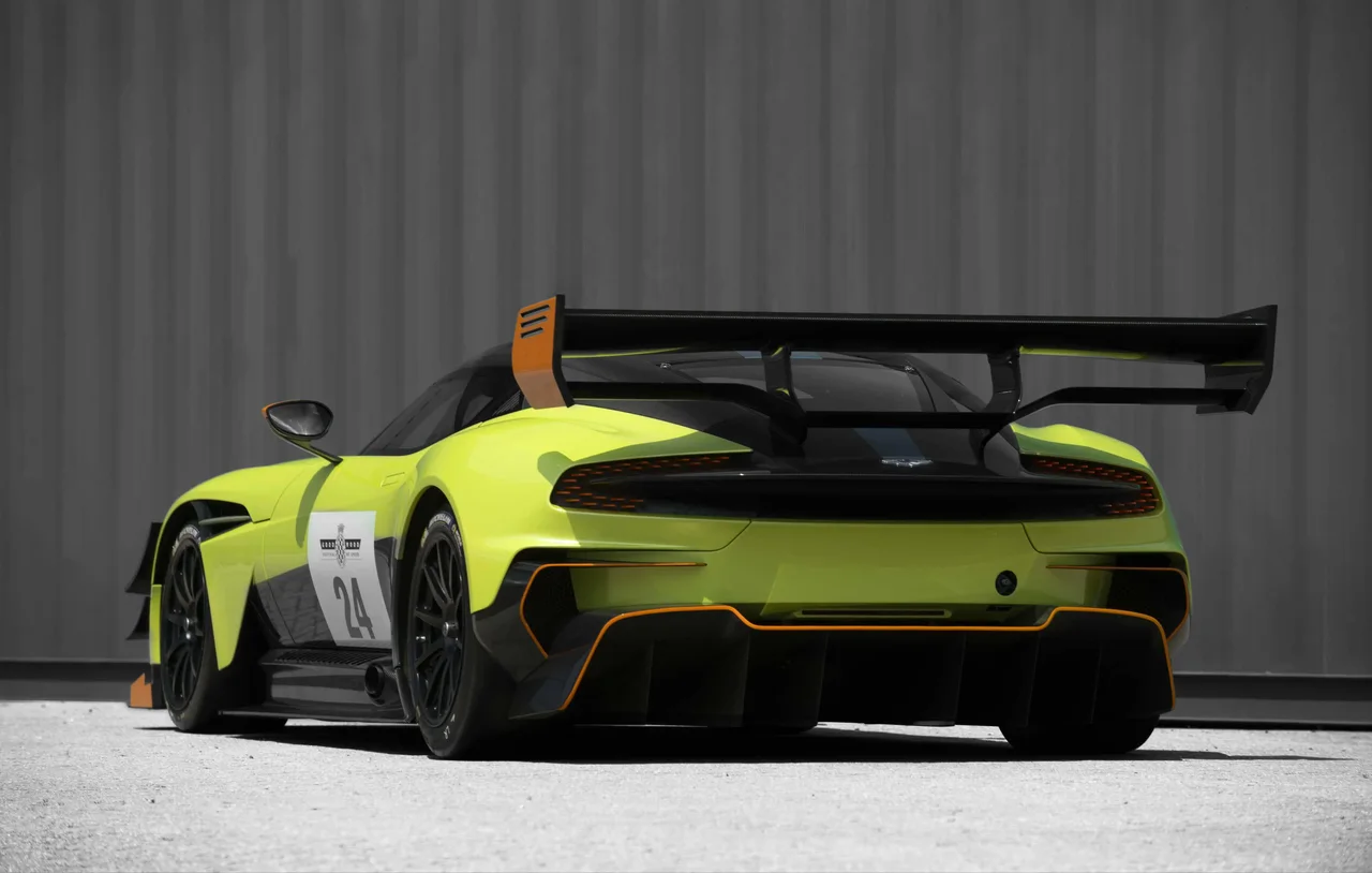 Exterior 4
