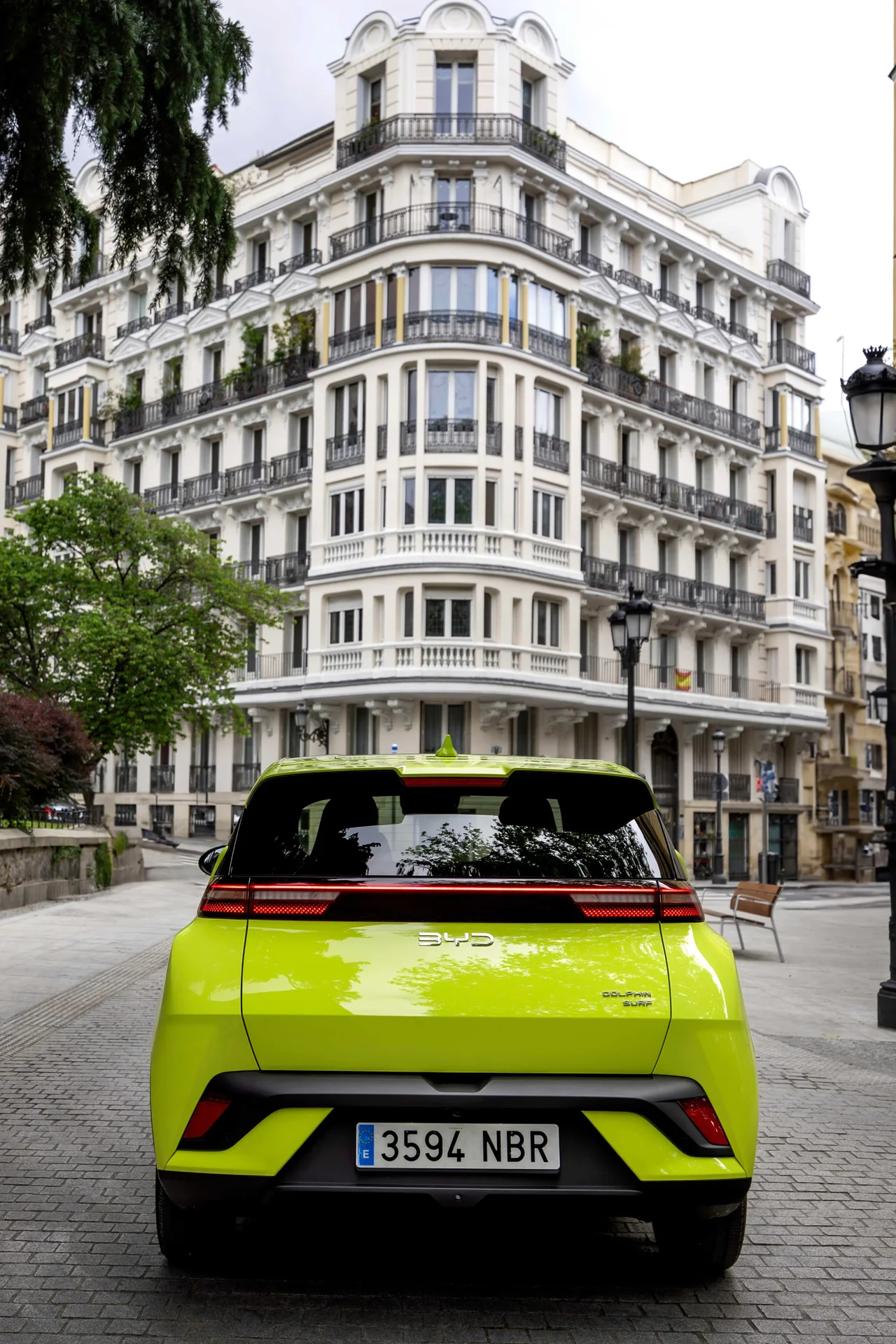 Exterior 4