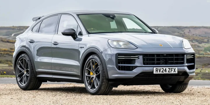 2024 Porsche 2024-porsche-cayenne-turbo-e-hybrid main image