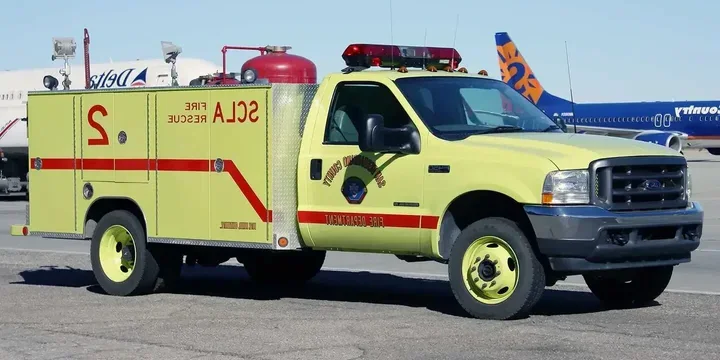 2003 Ford 2003-ford-super-duty-pickup-f-450-regular-cab-60-v8-power-stroke-330ps main image