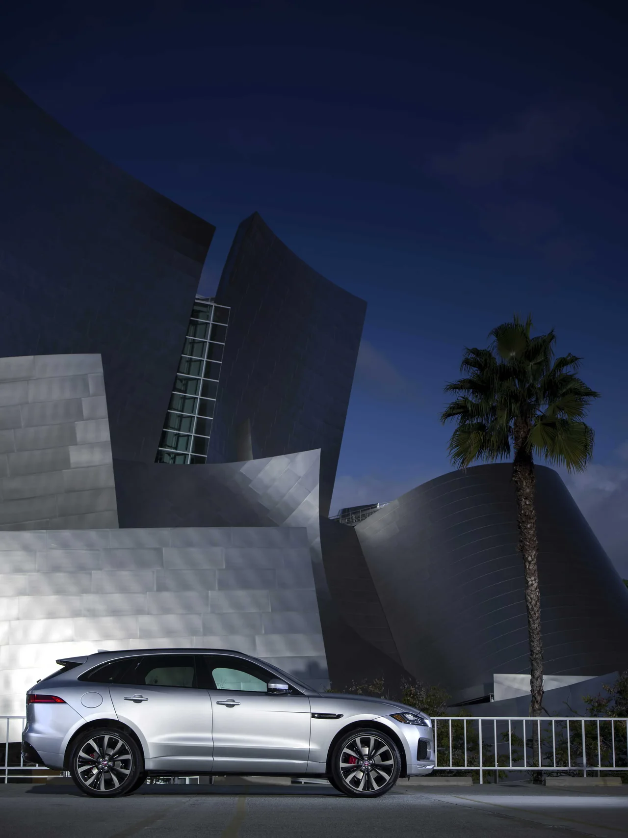 Exterior 4