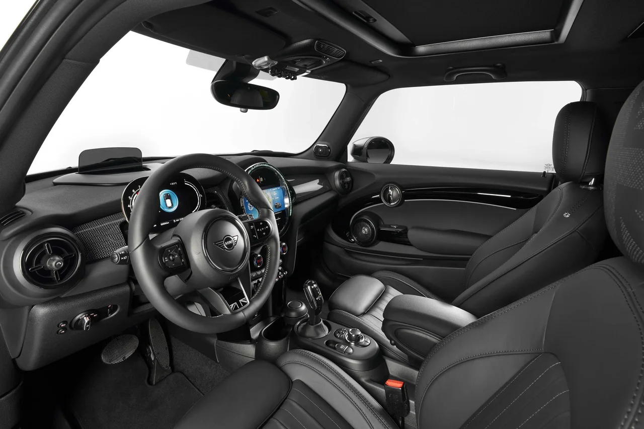 Interior 2