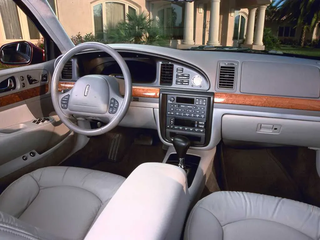 Interior 2
