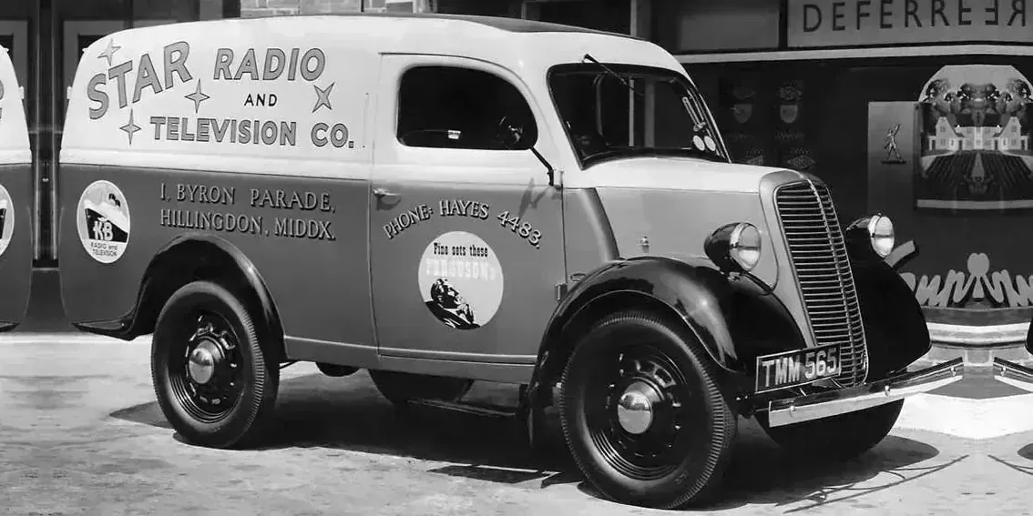 1957 Ford Thames E83W photo 1