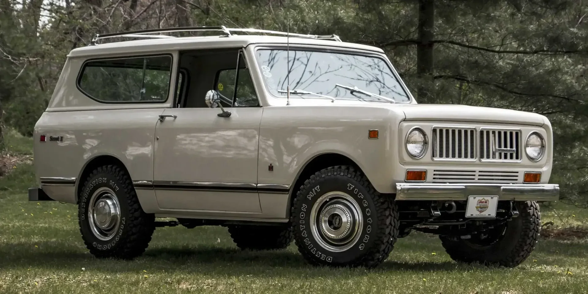 1974 International Harvester Scout photo 1