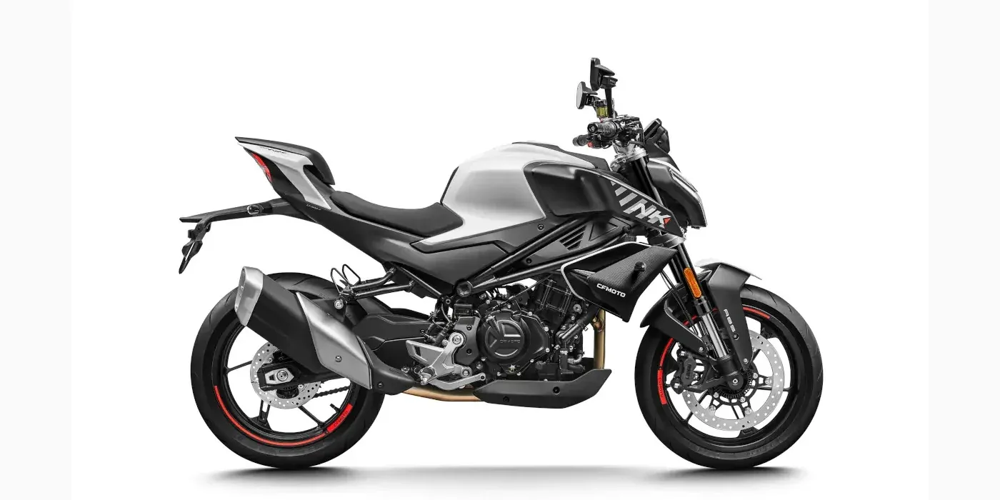 2024 CFMoto 450NK photo 1