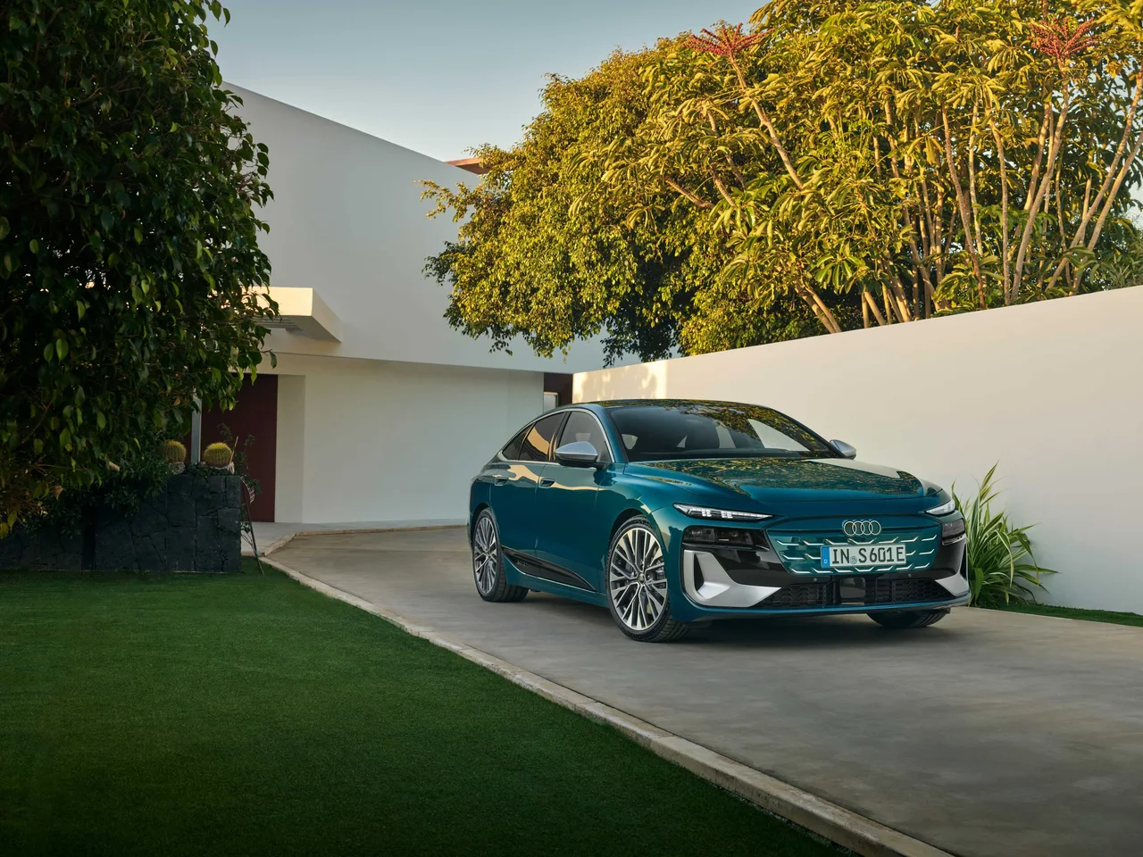 Exterior 4
