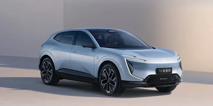 2025 Avatr 07 exterior main image
