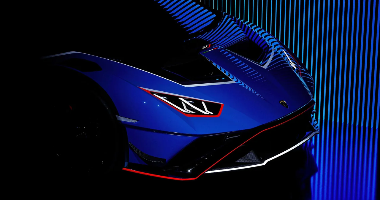 Exterior 4