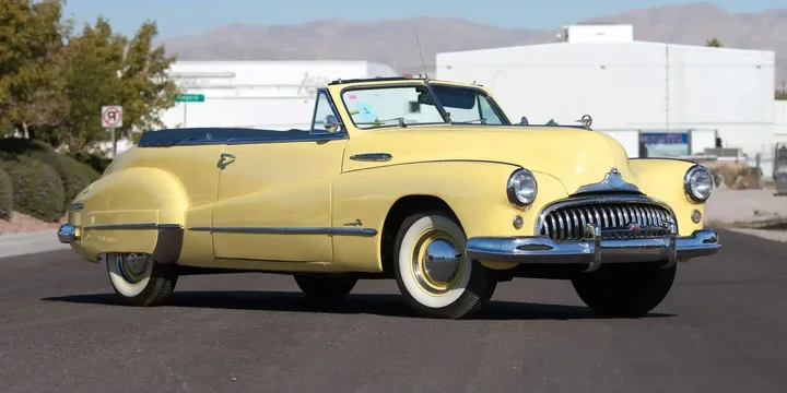 1947 Buick 1947-buick-super-convertible-sedan-41-manual-3-speed main image