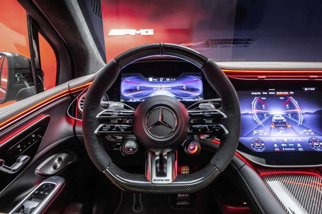 Interior 2