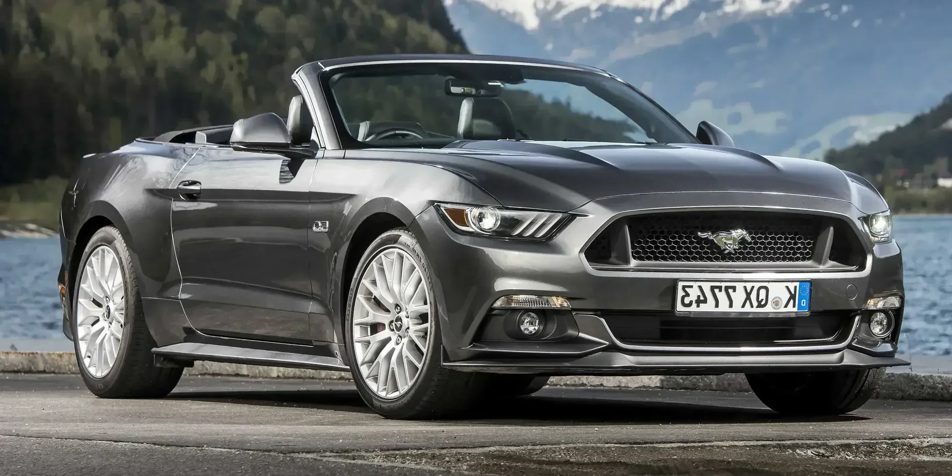 2017 Ford Mustang GT photo 1