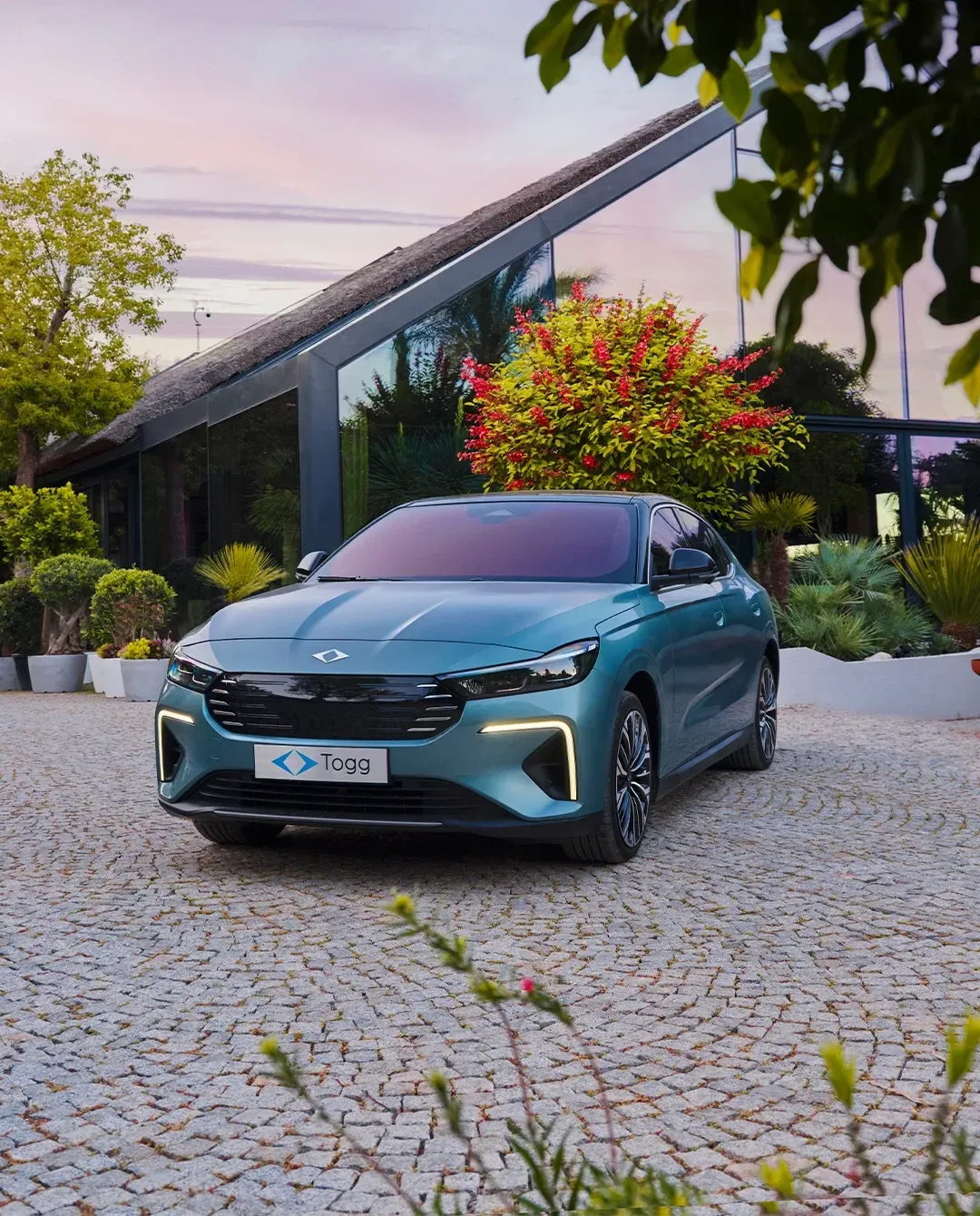 Exterior 4