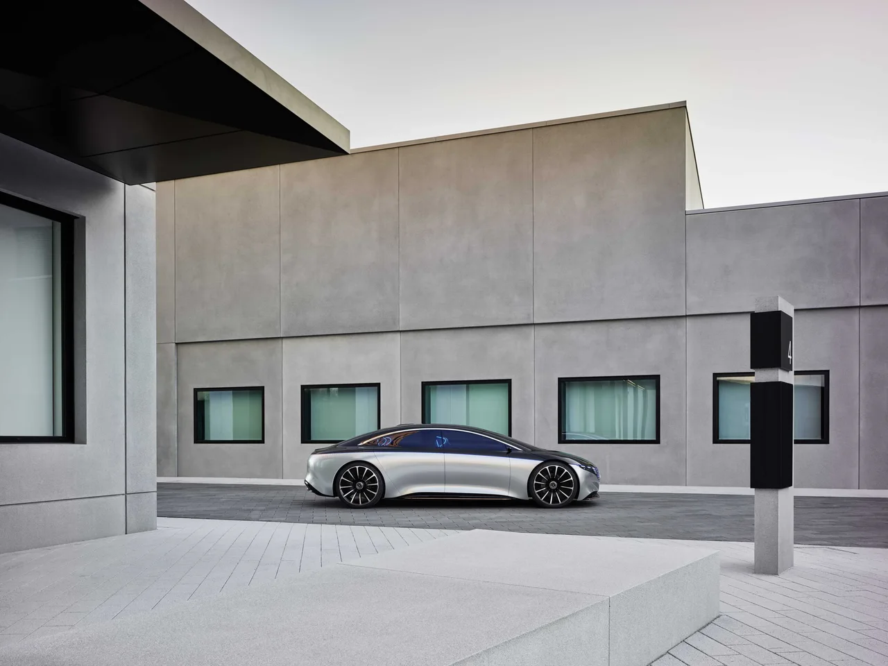 Exterior 2