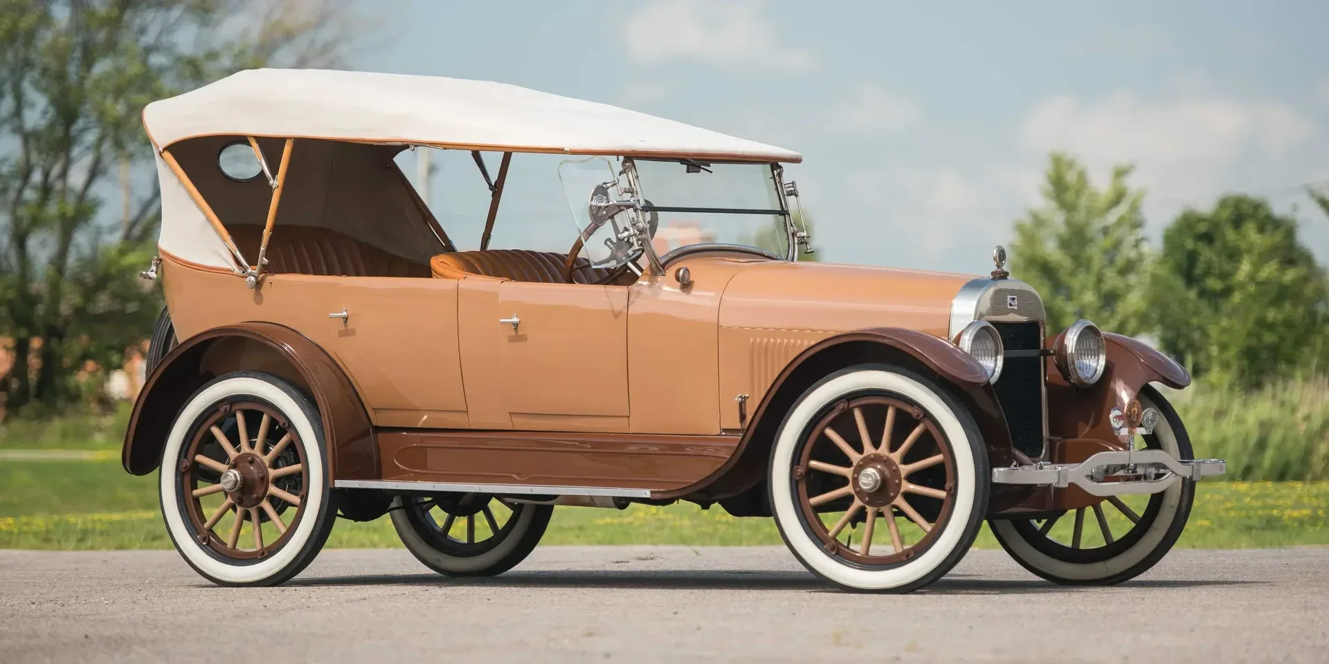 1922 Buick Series 22 Model 22-Six-45 photo 1