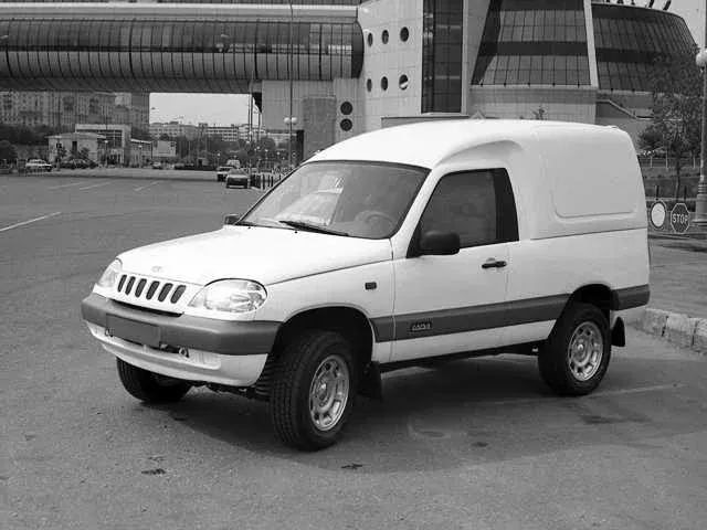 Exterior 5
