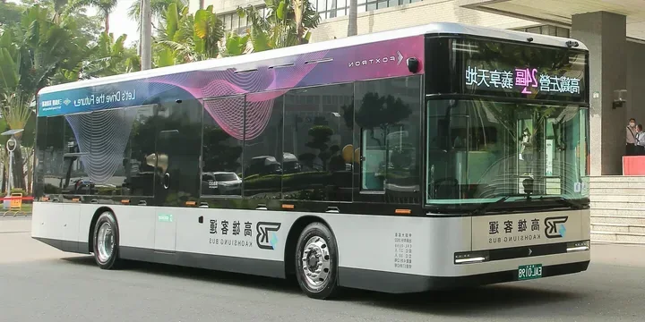 2022 Foxtron Model T exterior main image