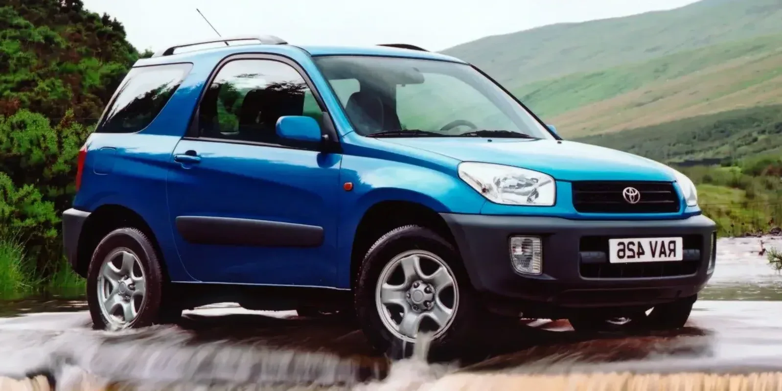 2002 Toyota RAV4 photo 1