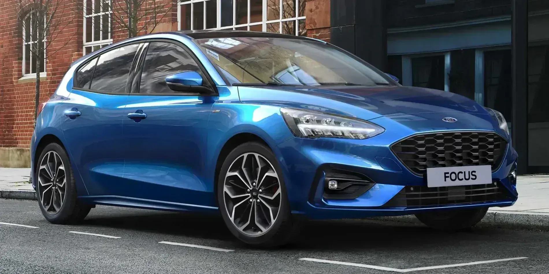 2020 Ford Focus photo 1