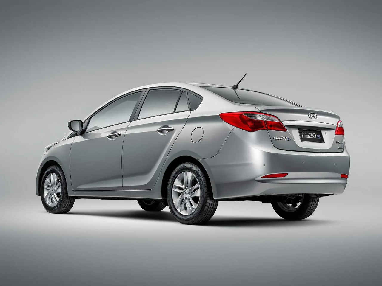 Exterior 7