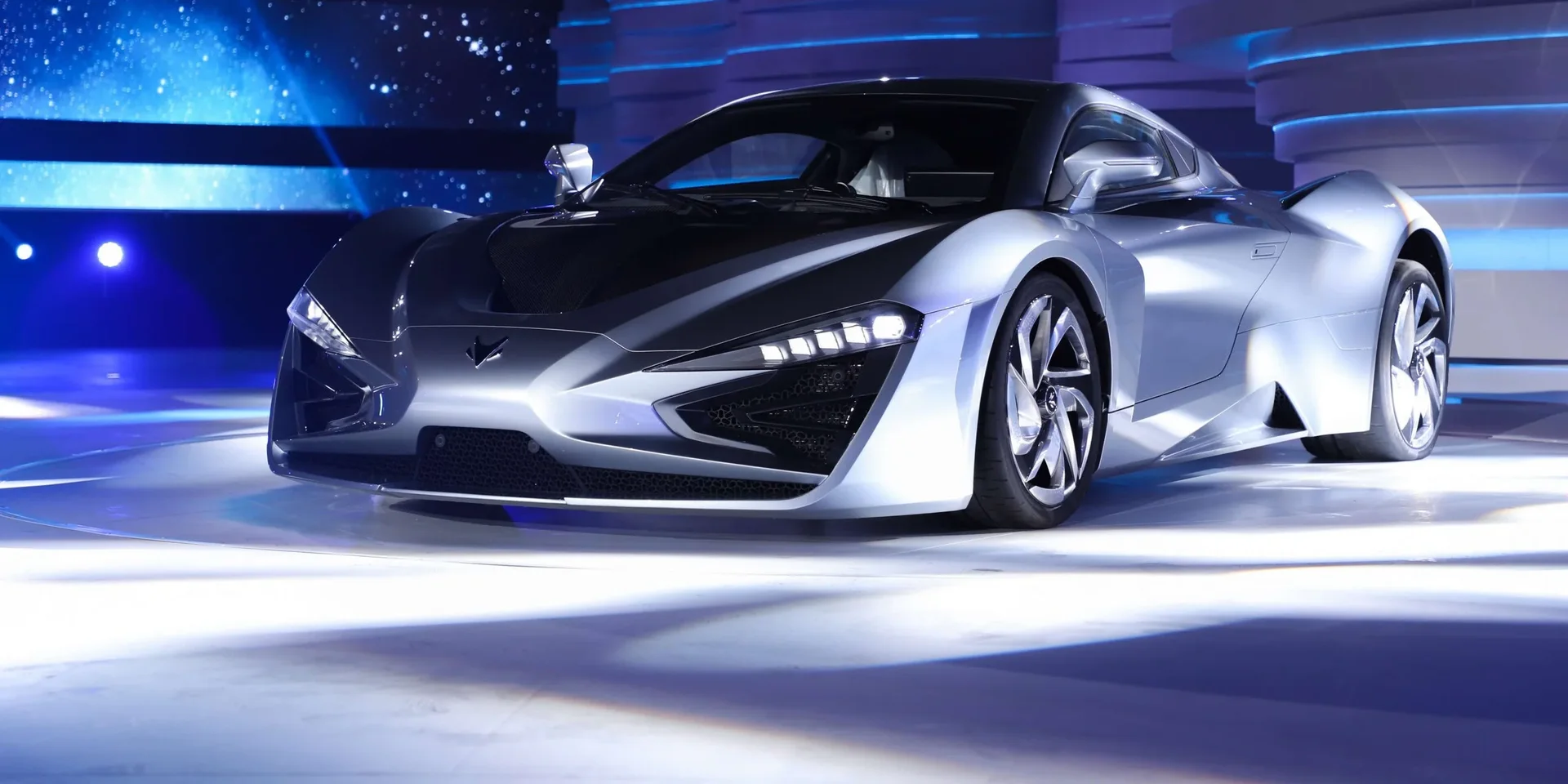 2019 BAIC Arcfox-GT Street Edition photo 1