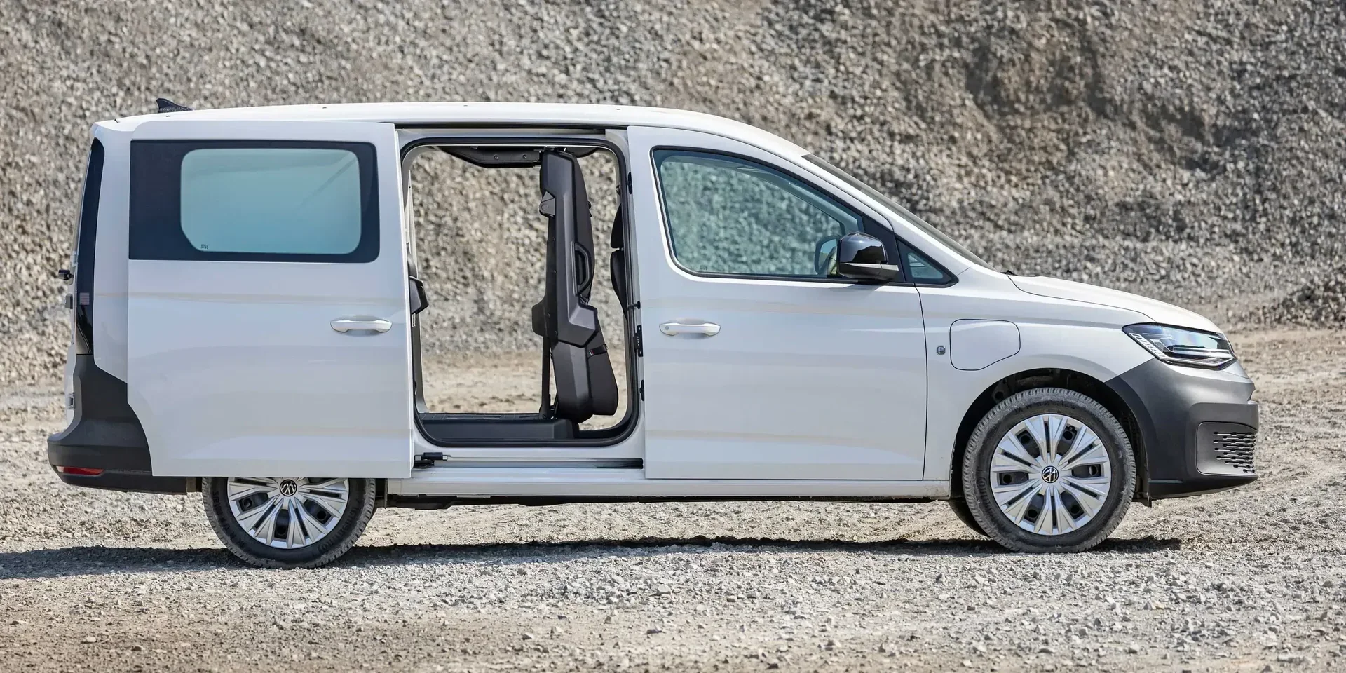 2026 Volkswagen Caddy Flexible eHybrid photo 1
