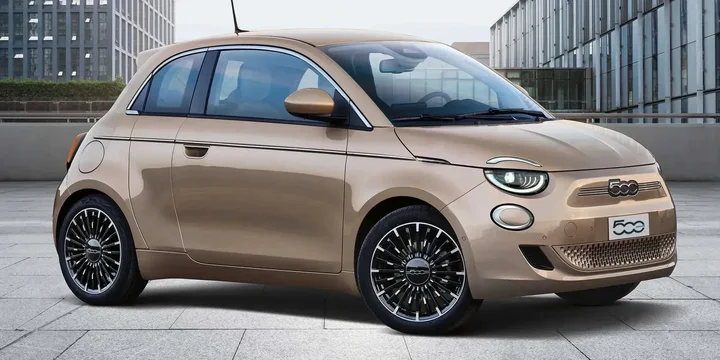 2021 Fiat 2021-fiat-500-e-3-1-single-speed main image
