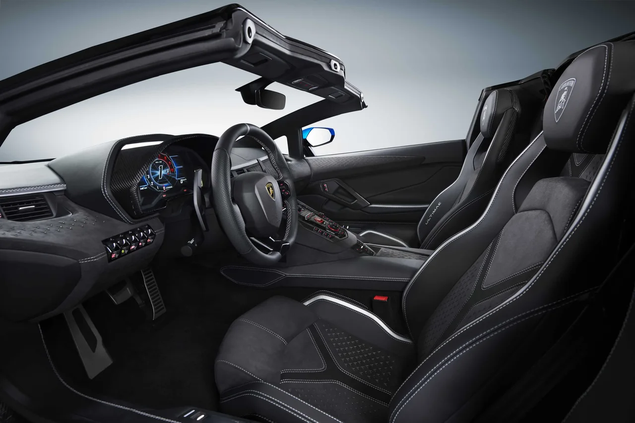 Interior 2