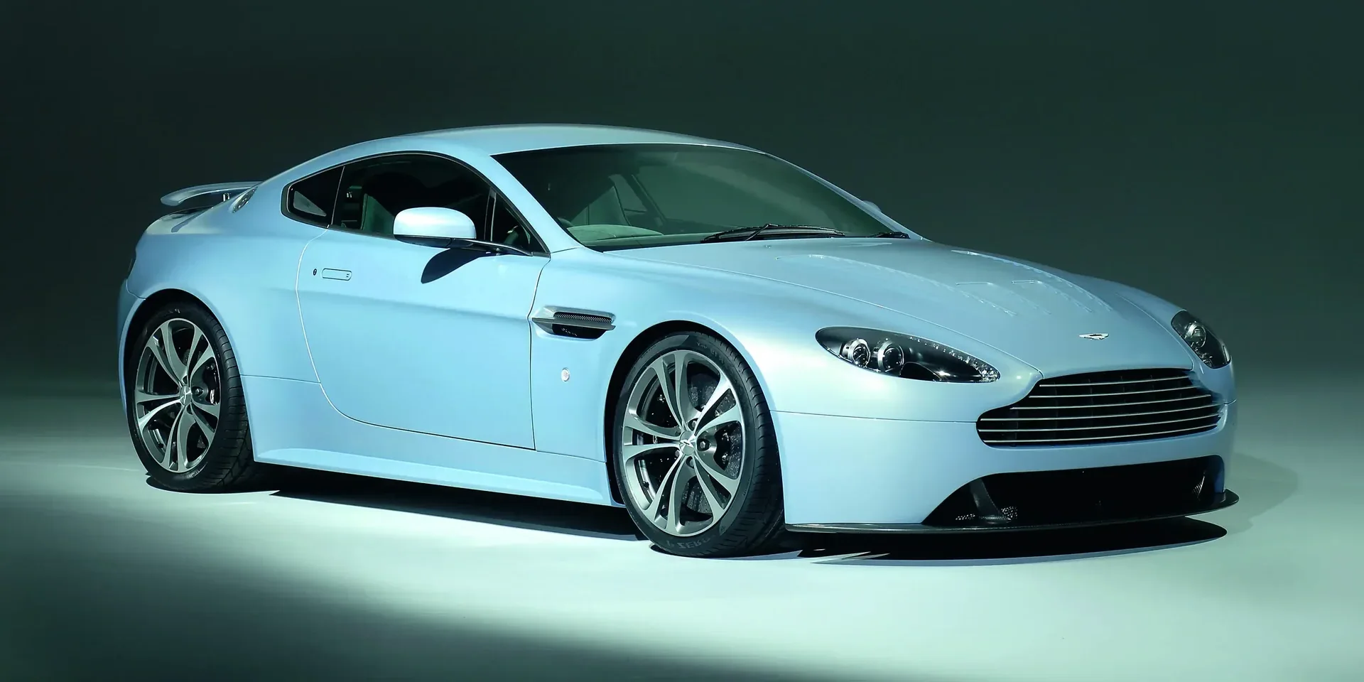 2007 Aston Martin V12 Vantage RS photo 1