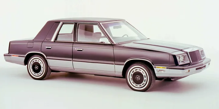 1982 Chrysler 1982-chrysler-lebaron-sedan-sedan-26-automatic-3-speed-94ps main image