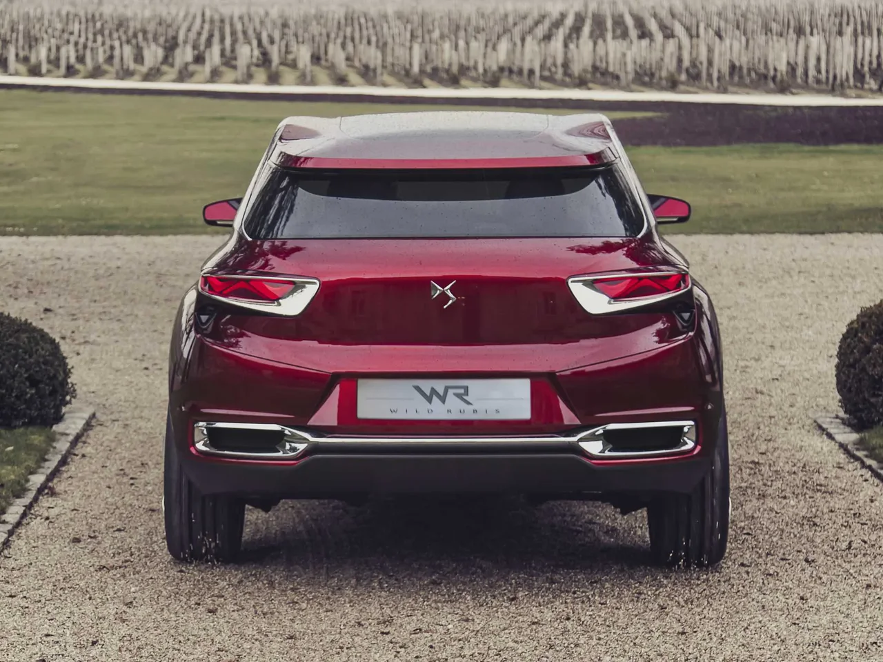Exterior 15