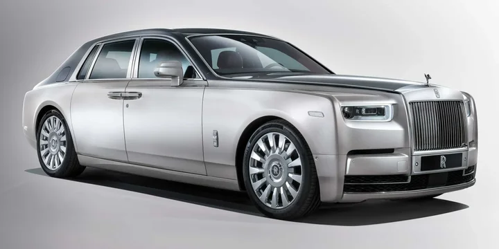 2018 Rolls-Royce 2018-rolls-royce-phantom-generation-viii-series-i main image