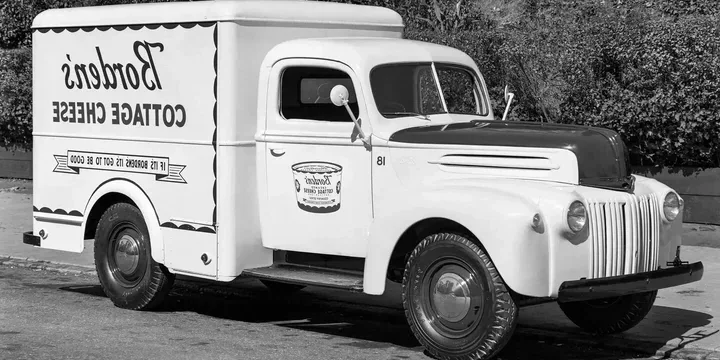 1942 Ford 1942-ford-commercial-model-21y-36-v8-manual main image