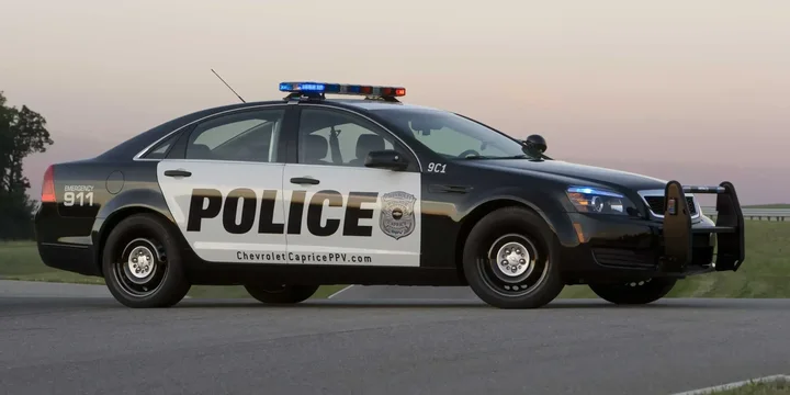 2010 Chevrolet 2010-chevrolet-caprice-ppv-hydra-matic-6-speed main image