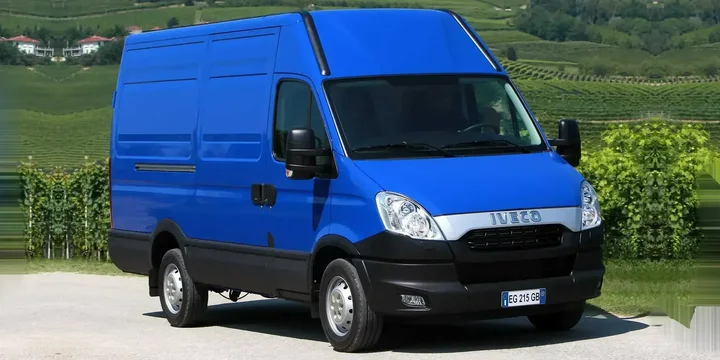 2012 Iveco 2012-iveco-daily-lcv-35-van-30-hpt-205ps main image
