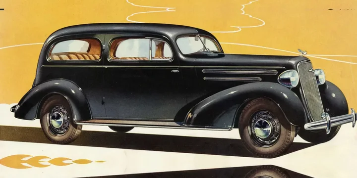 1935 Chevrolet 1935-chevrolet-master-deluxe-sedan-coach-34-manual-81hp-1935-3-speed main image