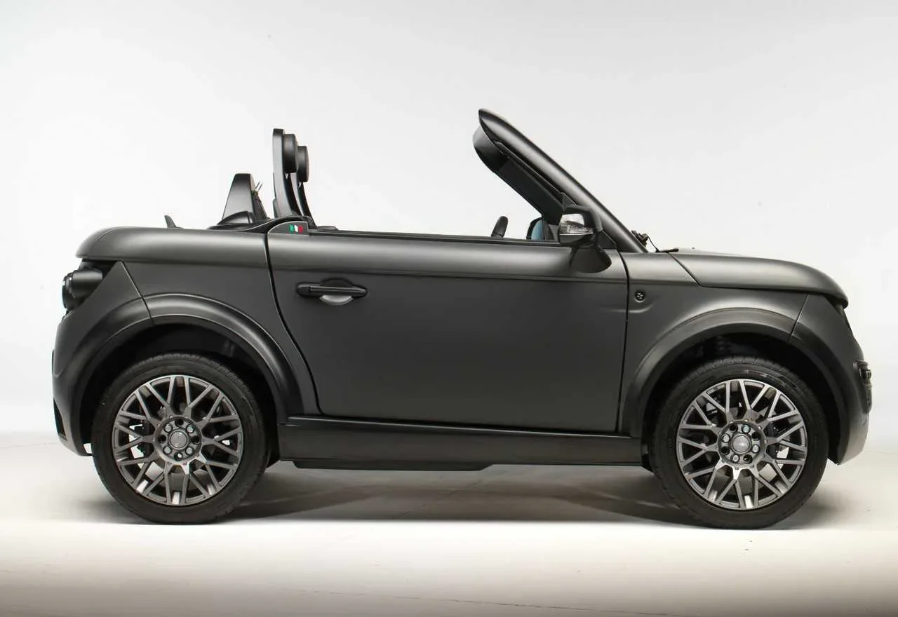 Exterior 3