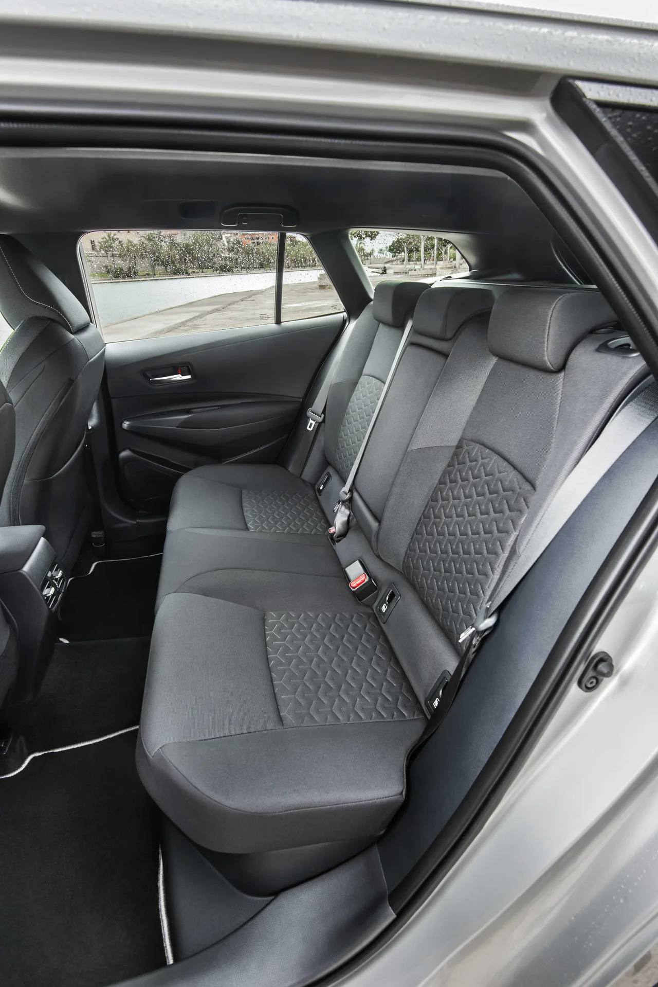Interior 2